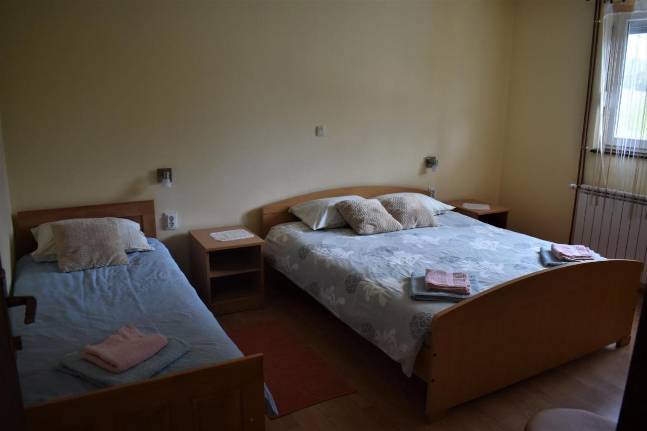 Apartments Sabljak Rakovica Buitenkant foto